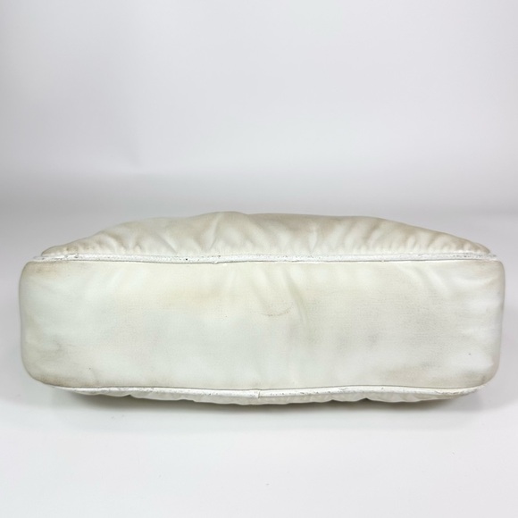 Prada Re Edition 2005 - Picture 5 of 8